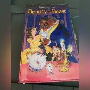 NWOT Beauty and the Beast Disney Store Clutch